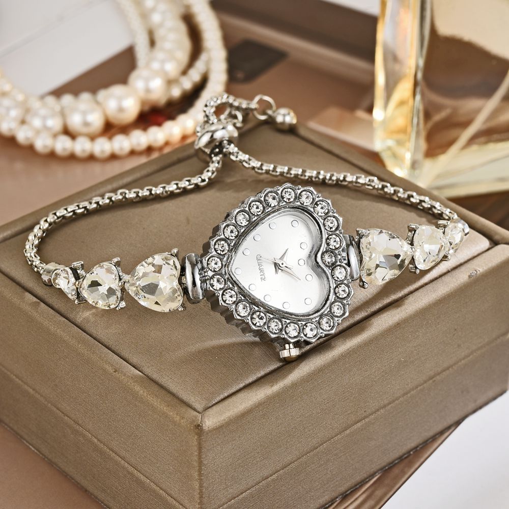 Exquisite Cute Heart Shape Quartz Watch Casual