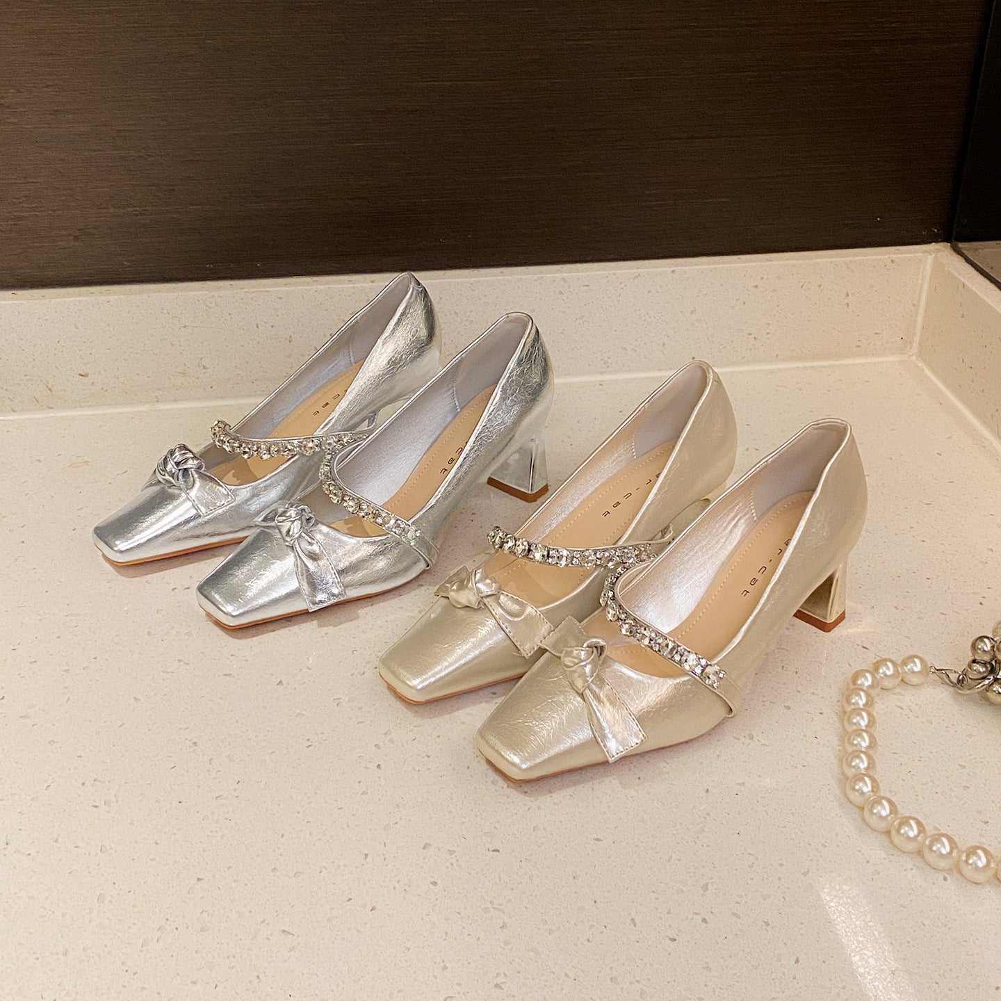 French-style Pointed-toe Mary Jane Shoes With Rhinestones Low-cut Design