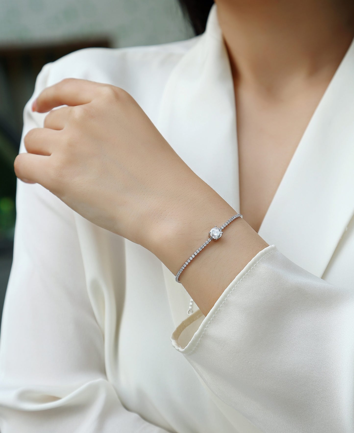 Dawn Dew - Top-quality Moissanite Fashionable Light Luxury Jewelry Silver Bracelet S925 Silver-plated Platinum