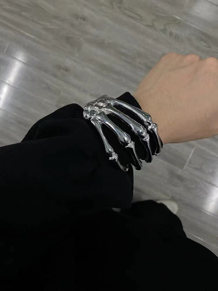 Skull Claw Adjustable Shirt Clip Metal Bracelet