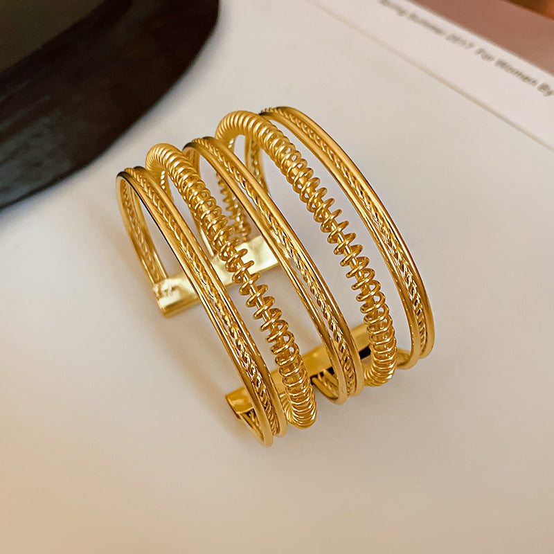 Women's Open Arm All-match Exaggerated Bracelet