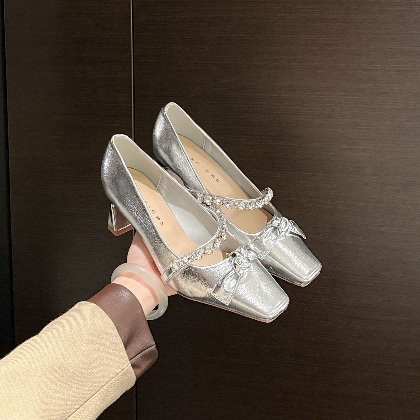 French-style Pointed-toe Mary Jane Shoes With Rhinestones Low-cut Design