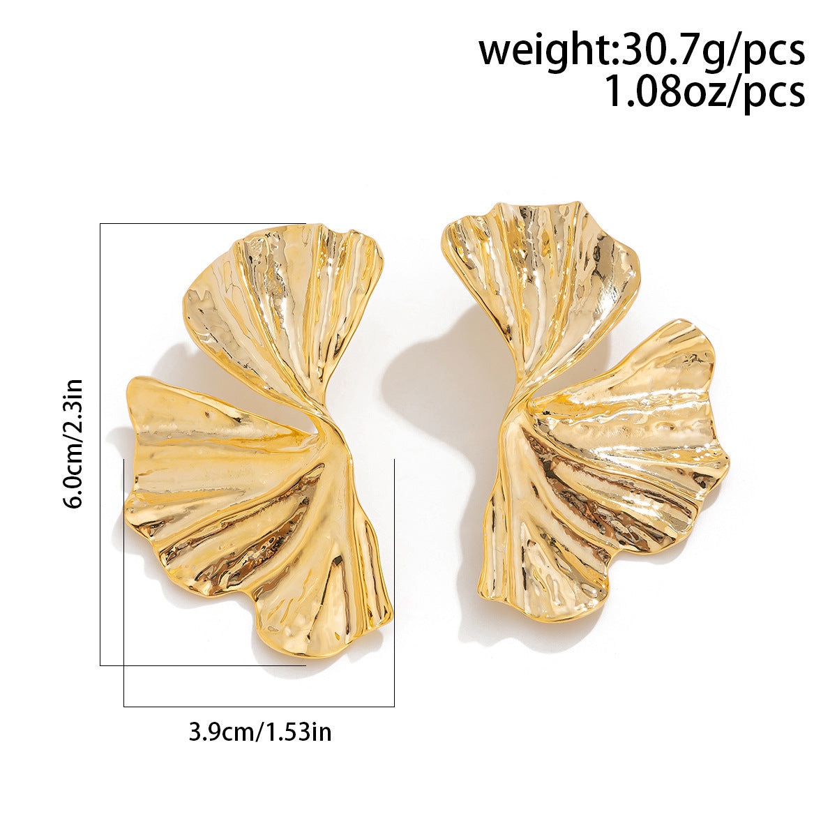 Vintage Ginkgo Beach Shell Pattern Ear Studs