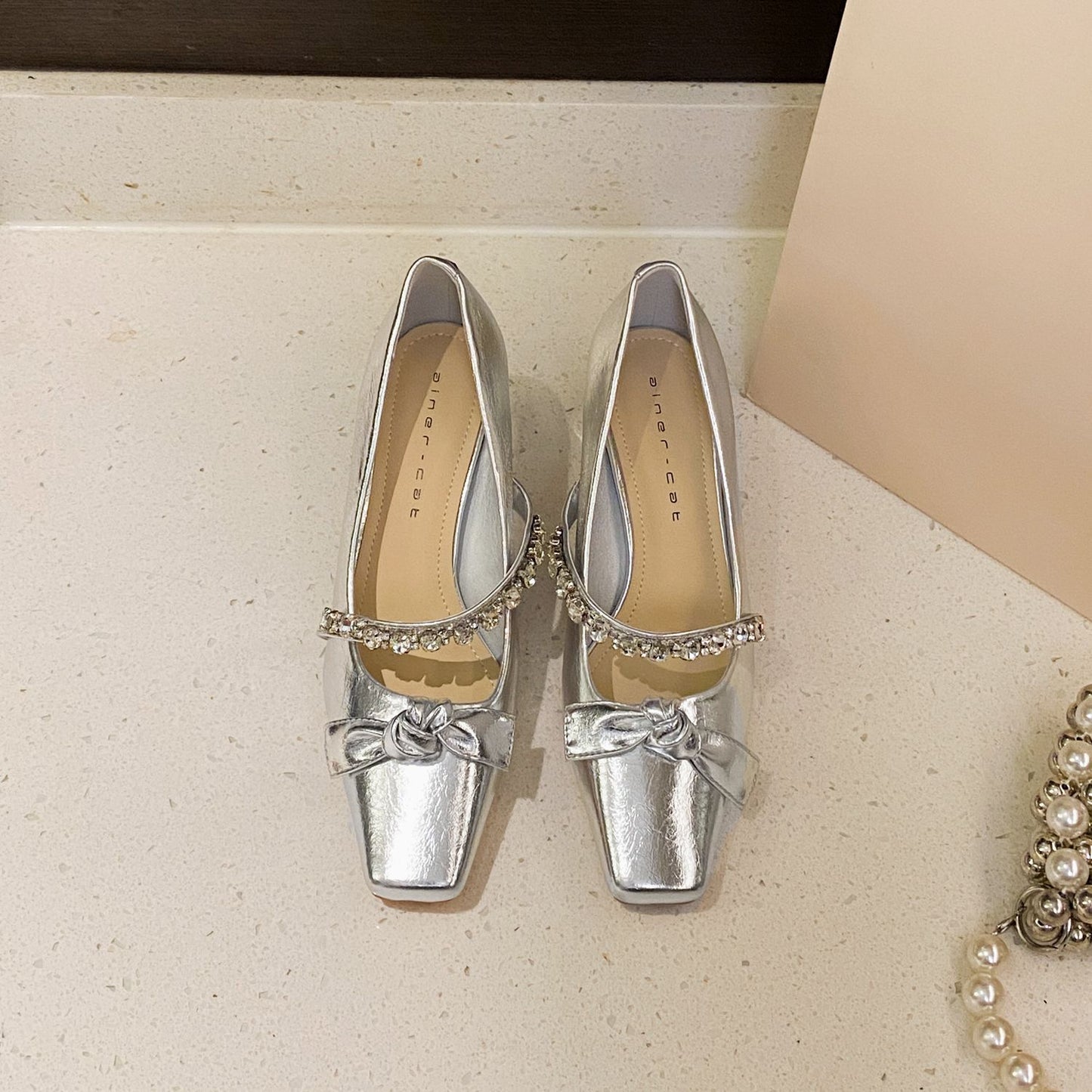 French-style Pointed-toe Mary Jane Shoes With Rhinestones Low-cut Design