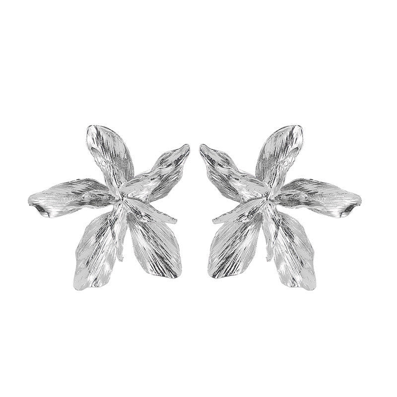 Fashion European And American Style Floral Ladies Earrings