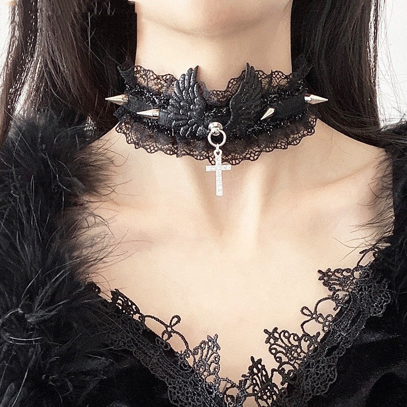 Punk Rivet Cross Collar Chain