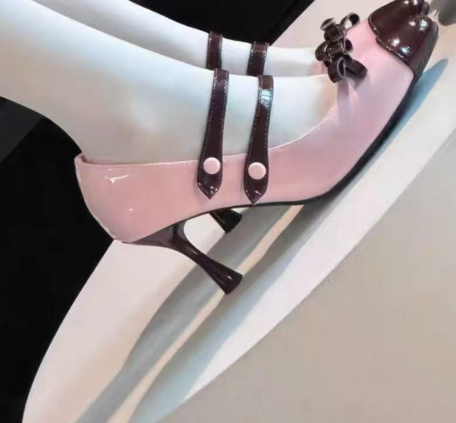 Elegant Womens Side-cut-out High Heels