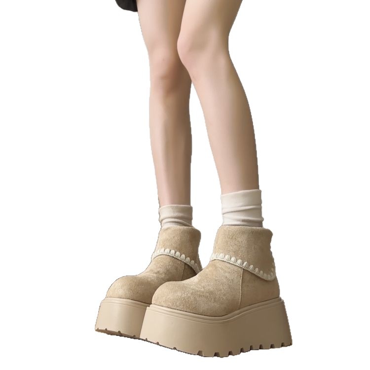 Womens Retro Height-Boosting Snow Boots With Lace And Extra Padding