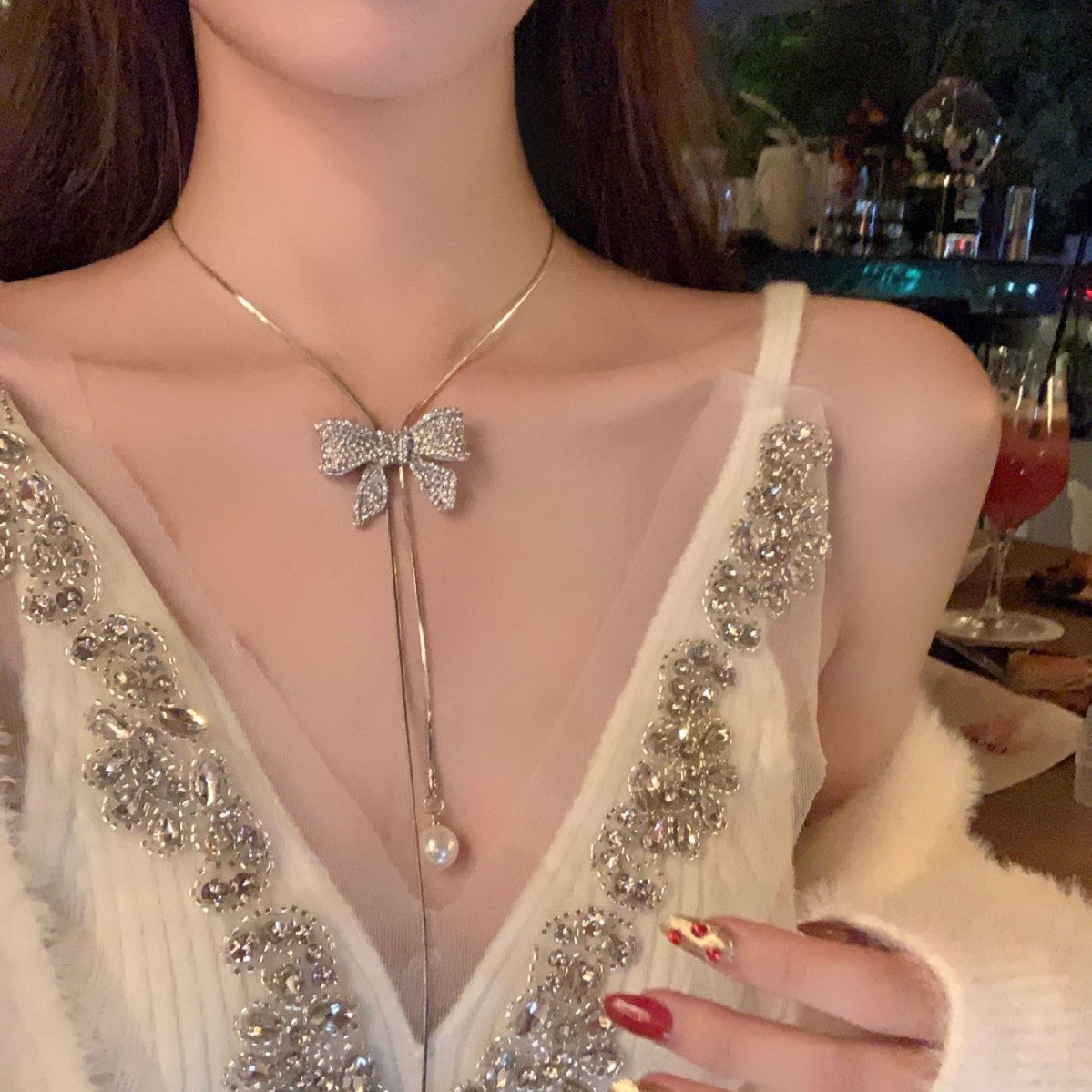 Luxury Fragrance-Infused Crystal Bow Necklace Pendant
