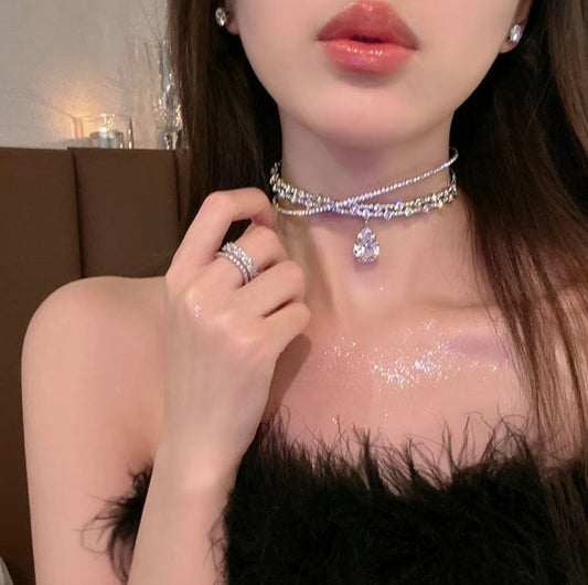 Rhinestone Choker Luxury Drop-shaped Pendant Necklace