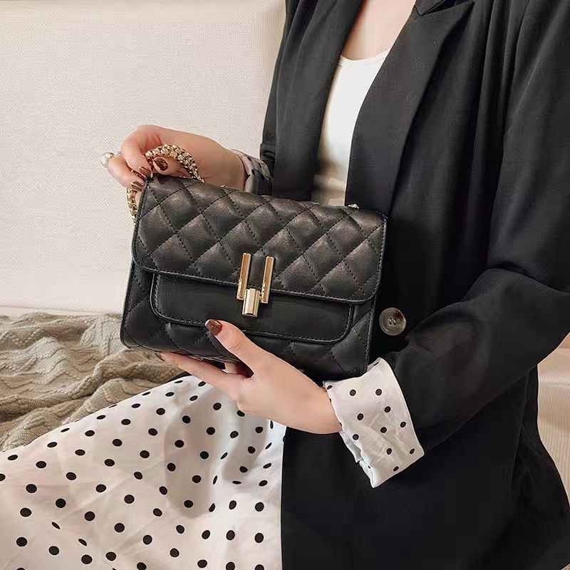 Lingge Chain Fashion Ladies One-shoulder Diagonal Bag